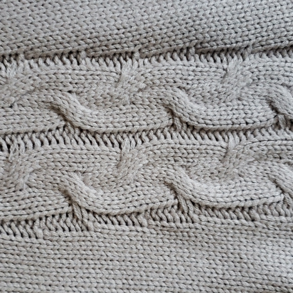 Sweater - Picture 3 of 9